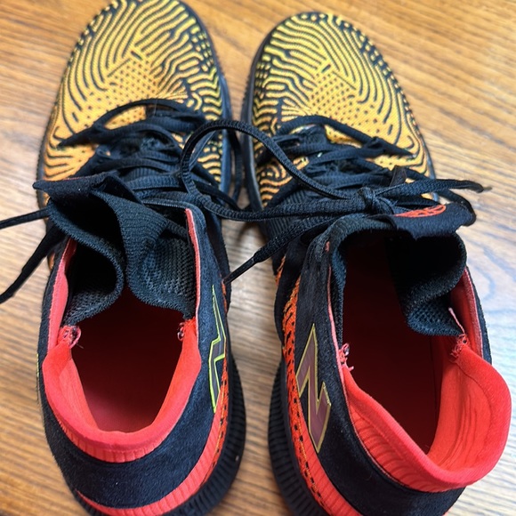 🎉HP🎉 Like new!!! New Balance omn1s size 9 - Picture 4 of 7